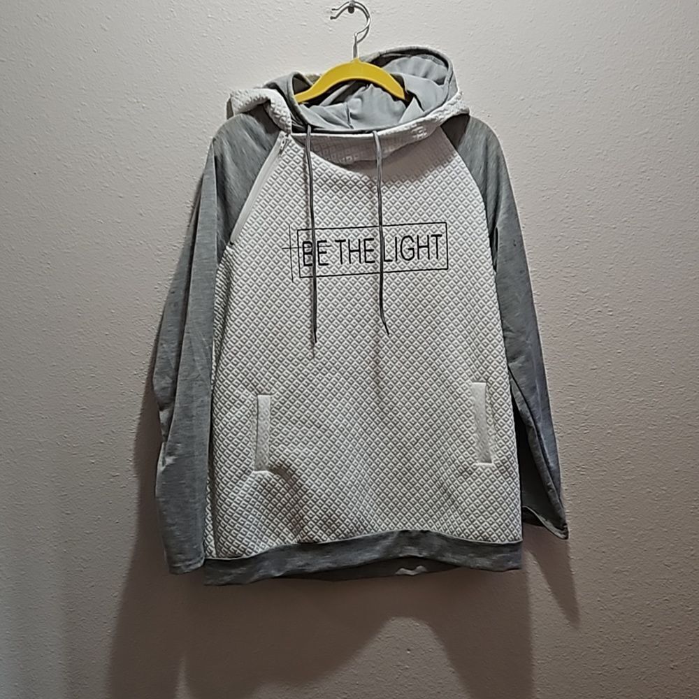White/grey hoodie, XL